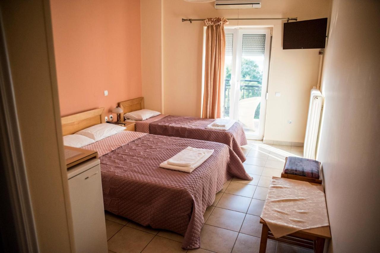 Zoumboulis Rooms Mytilene Exterior foto