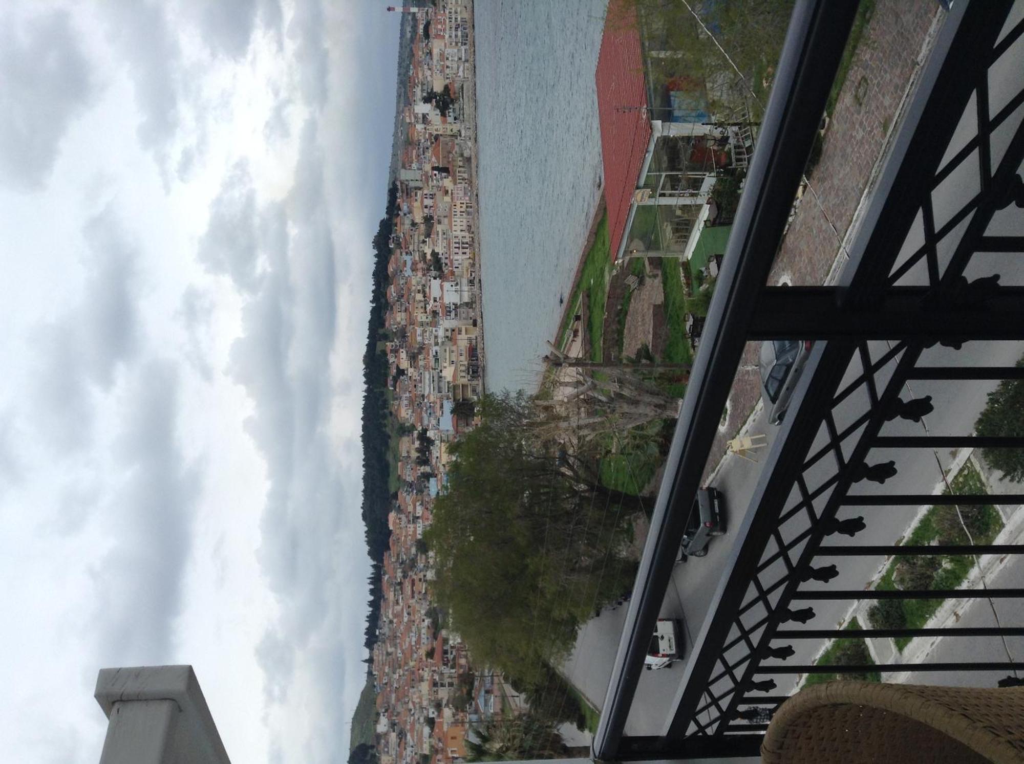 Zoumboulis Rooms Mytilene Exterior foto