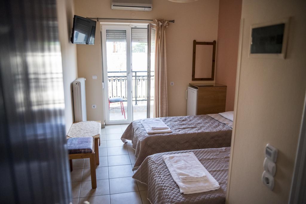 Zoumboulis Rooms Mytilene Exterior foto
