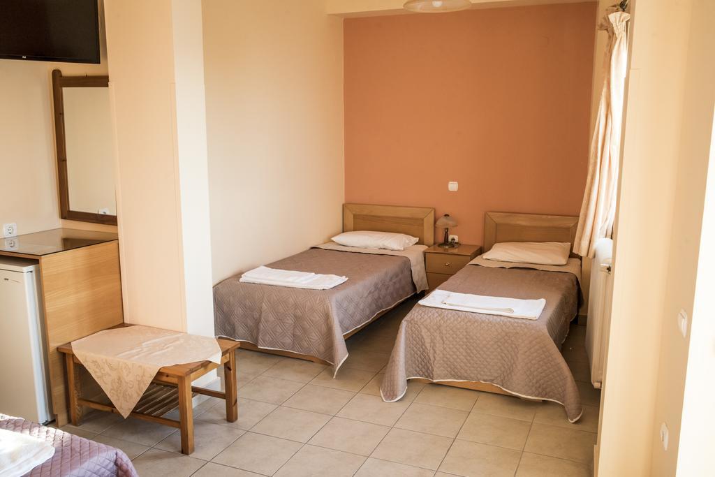 Zoumboulis Rooms Mytilene Exterior foto