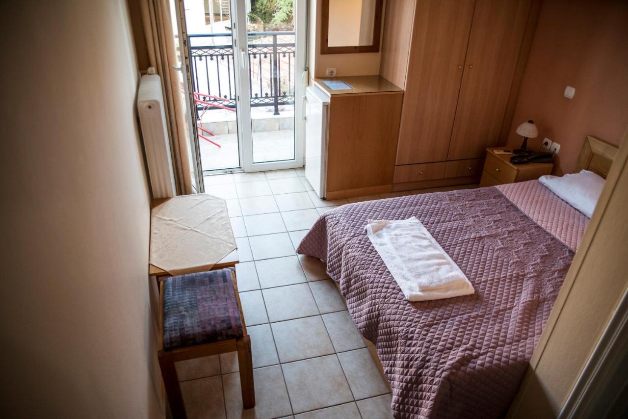 Zoumboulis Rooms Mytilene Exterior foto